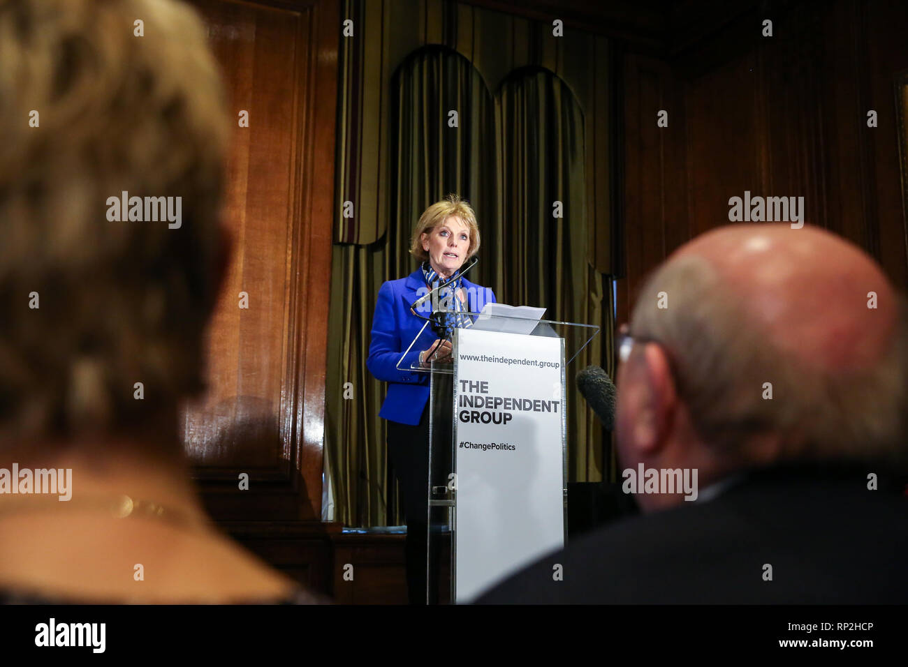 Westminster, London, Großbritannien. 20 Feb, 2019. Anna Soubry auf der Pressekonferenz. Ehemalige konservative Abgeordnete Anna Soubry, Sarah Wollaston und Heidi Allen halten Pressekonferenz nach dem Verlassen der Partei für die unabhängige Gruppe in Westminster. Credit: Dinendra Haria/Alamy leben Nachrichten Stockfoto