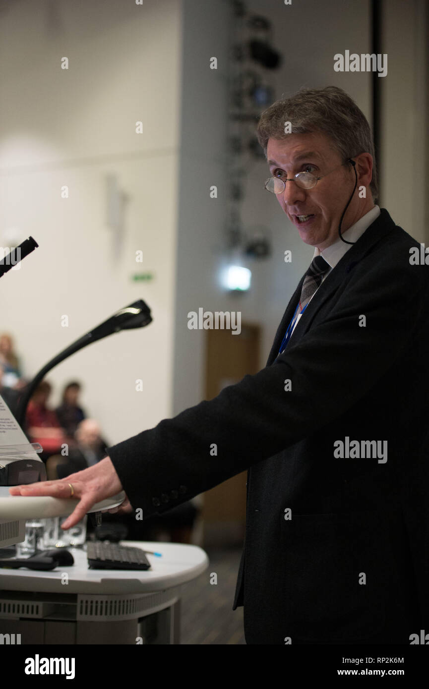 Glasgow, UK. 20. Februar 2019. Professor Colin Moffat Chief Scientific Advisor Marine bei der Schottischen Regierung Adressen der erste Minister nach der Eröffnungsrede von Schottland International Marine Konferenz in Glasgow. Credit: Colin Fisher/Alamy leben Nachrichten Stockfoto