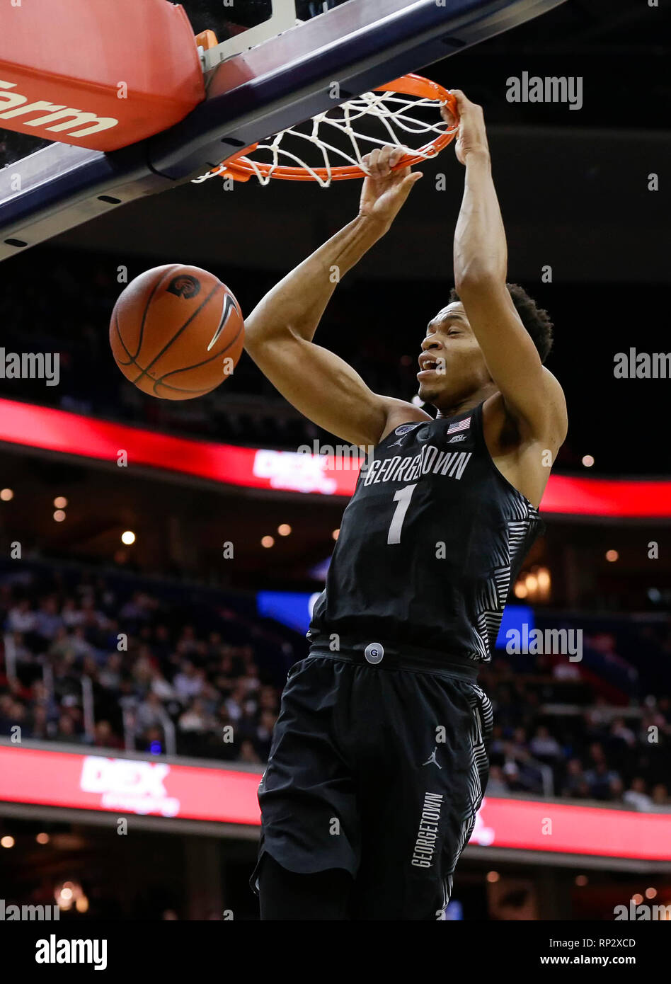 Februar 20, 2019: Georgetown Hoyas Guard/Forward (1) Jamorko Pickett dunks während der NCAA Men's Basketball Spiel zwischen der Georgetown Hoyas und die Villanova Wildcats in der Hauptstadt eine Arena, in Washington, DC, Justin Cooper/CSM Stockfoto