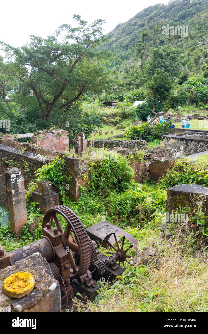 Reste von Zucker verarbeitende Produktion, Bois Cotlette Plantage, Morne Plat Pays, Saint Mark Parish, Dominica, Kleine Antillen, Karibik Stockfoto