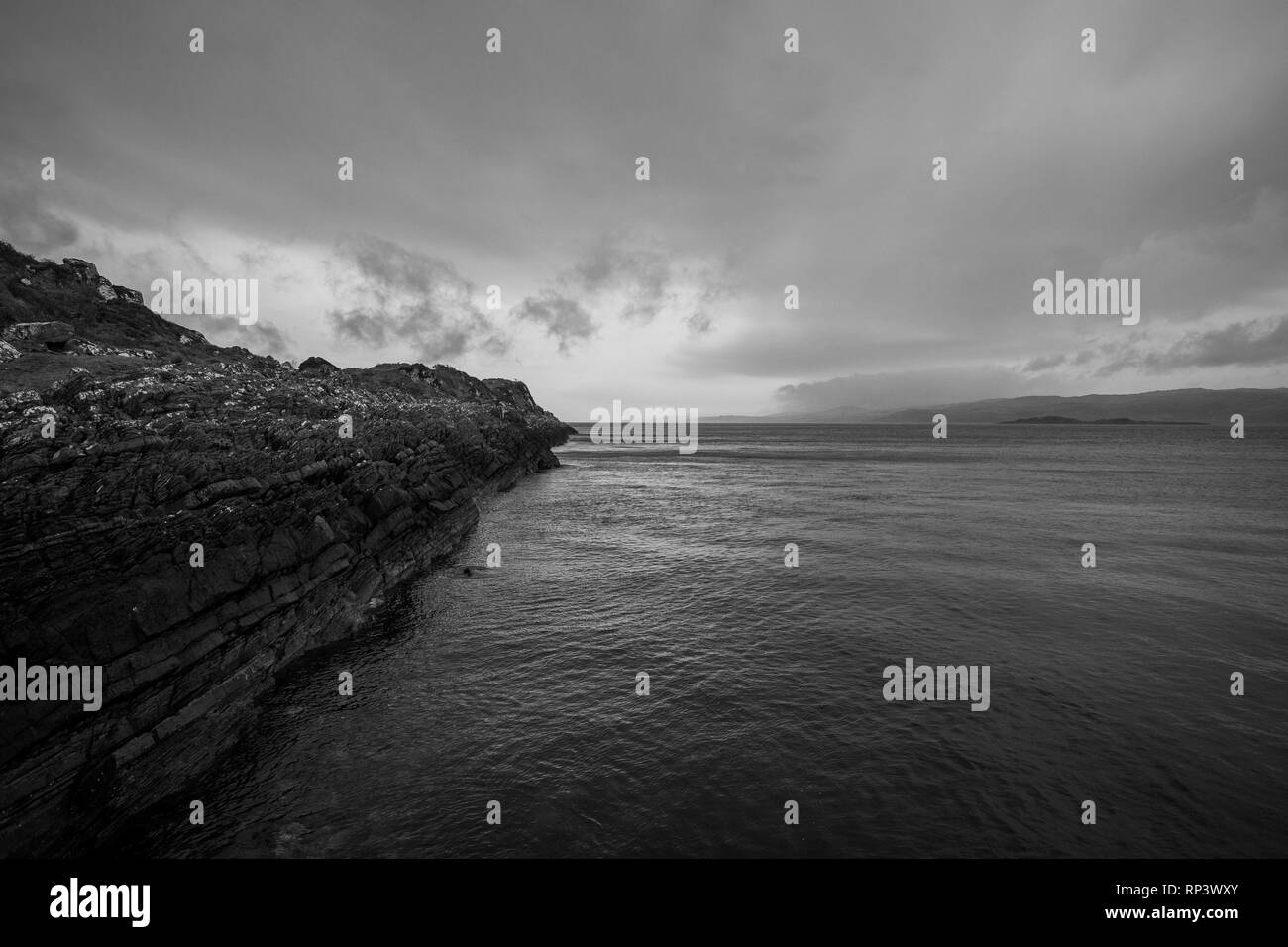 Ausblick aufs Meer in Schottland Stockfoto