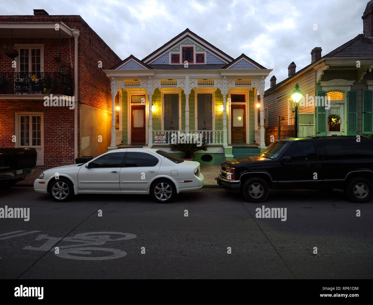New Orleans, Louisiana, USA - 2018: ein Haus im French Quarter, im typischen Baustil der Bezirk. Stockfoto