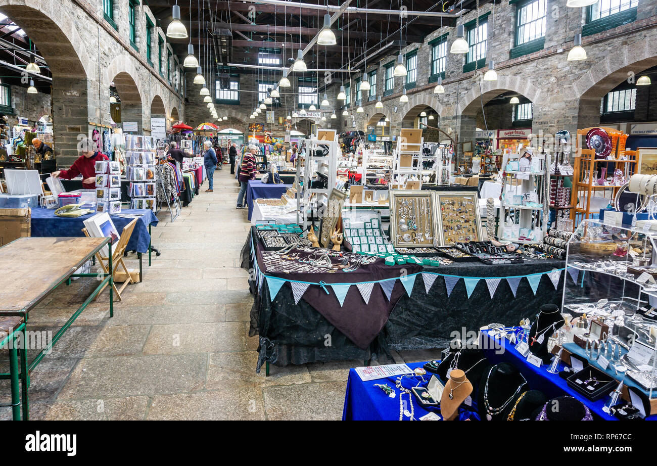 Tavistock Markthalle - antike Pannier Market - in Tavistock, Devon, Großbritannien am 20. Februar 2019 Stockfoto