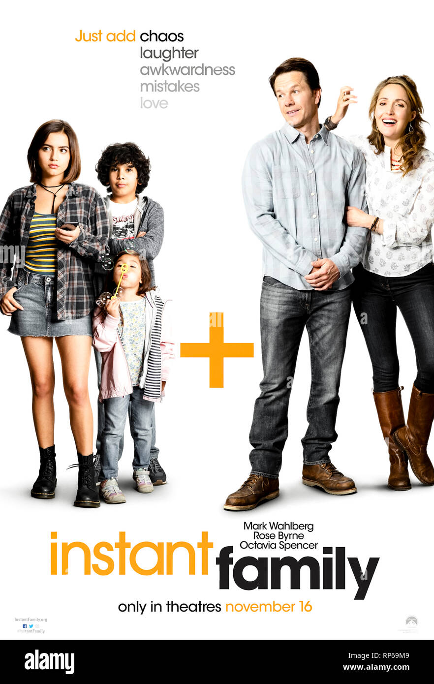 Instant Familie (2018) durch Sean Anders Regie und Hauptdarsteller Mark Wahlberg, Rose Byrne, Isabela Moner und Gustavo Quiroz. Stockfoto