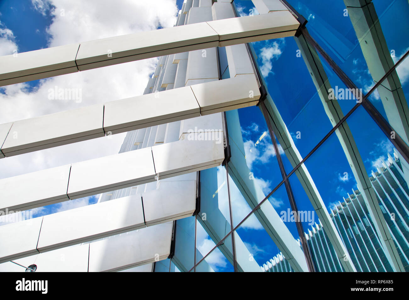 Lissabon, Portugal-October, 2017: Moderne Architektur von Lissabon, EDV, Portugal Energie Gebäude Stockfoto