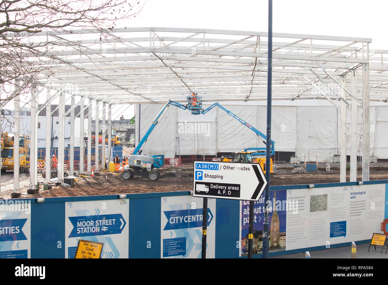 Die Arbeit beginnt mit dem Bau des HS2 High Speed Rail Terminal im Zentrum von Birmingham Stockfoto
