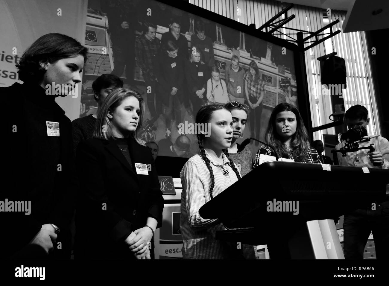Brüssel, Belgien. 21. Februar 2019. Sechzehn Jahre alte schwedische Klima Aktivistin Greta Thunberg besucht in der Europäischen Wirtschafts- und Sozialausschusses. Alexandros Michailidis/Alamy leben Nachrichten Stockfoto