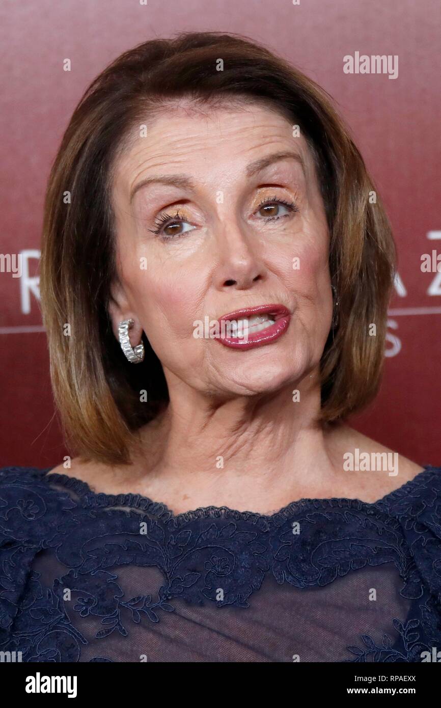 Los Angeles, CA, USA. 20 Feb, 2019. Nancy Pelosi in der Ankunftshalle für VH 1 Heiner Ehren, Wilshire Ebell Theatre, Los Angeles, CA Februar 20, 2019. Credit: Priscilla Grant/Everett Collection/Alamy leben Nachrichten Stockfoto