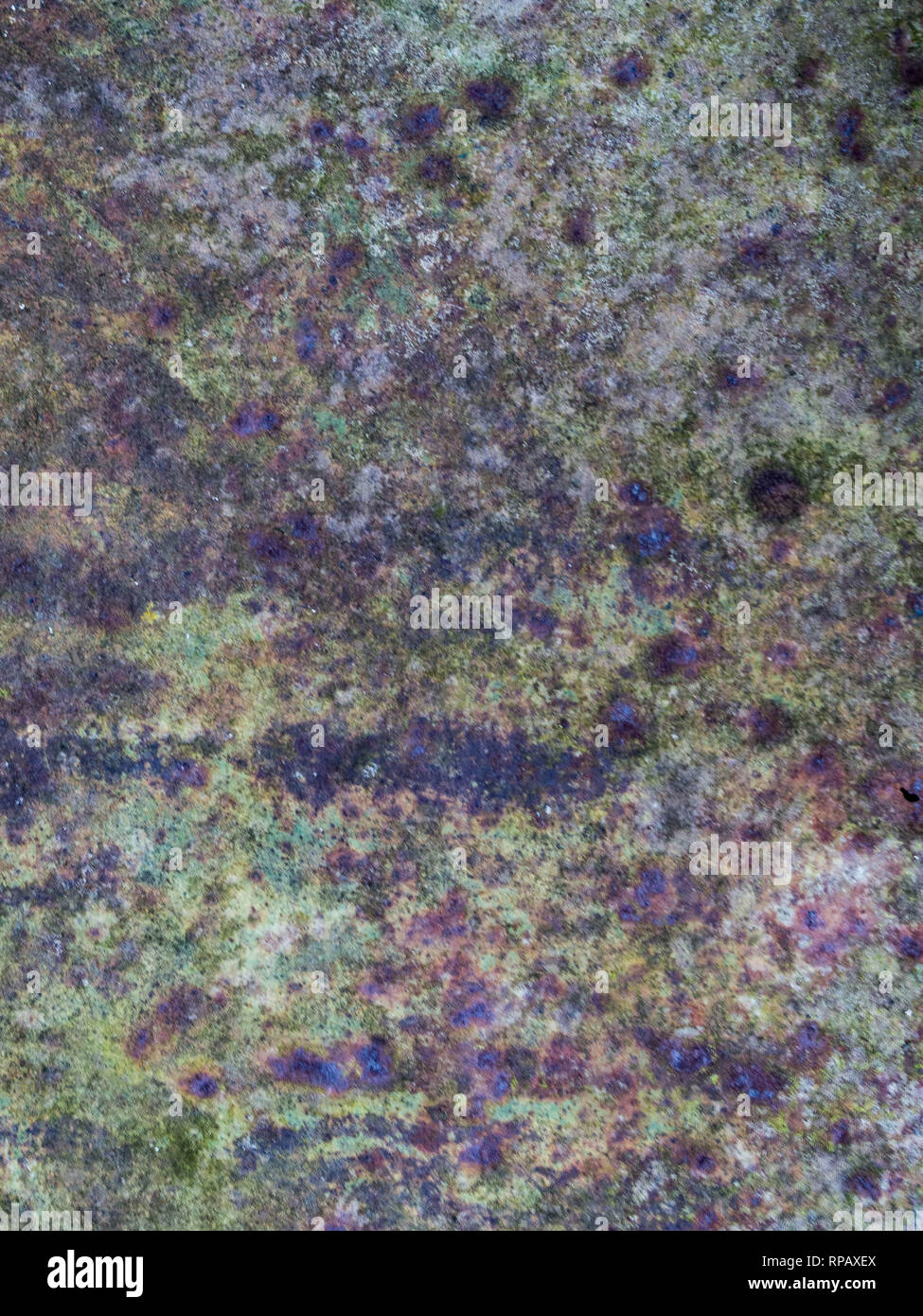 Alte grüne Farbe auf die Metall- und tropft von Rost, grüne Zusammenfassung Hintergrund Stockfoto