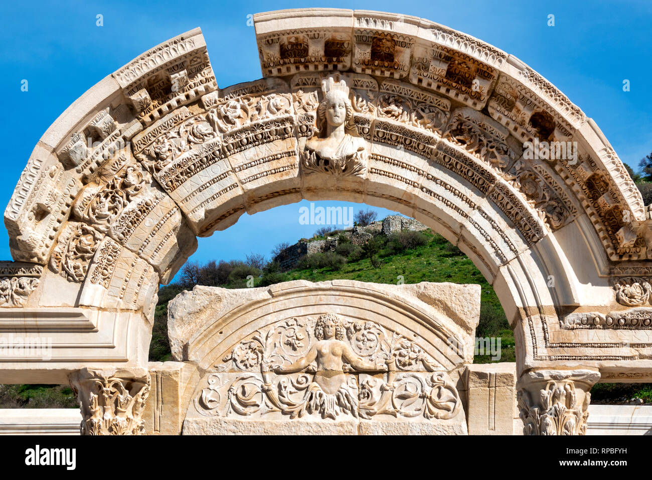 Detail der Tempel von Adrian in Ephesus, Selçuk, Provinz Izmir, Türkei Stockfoto