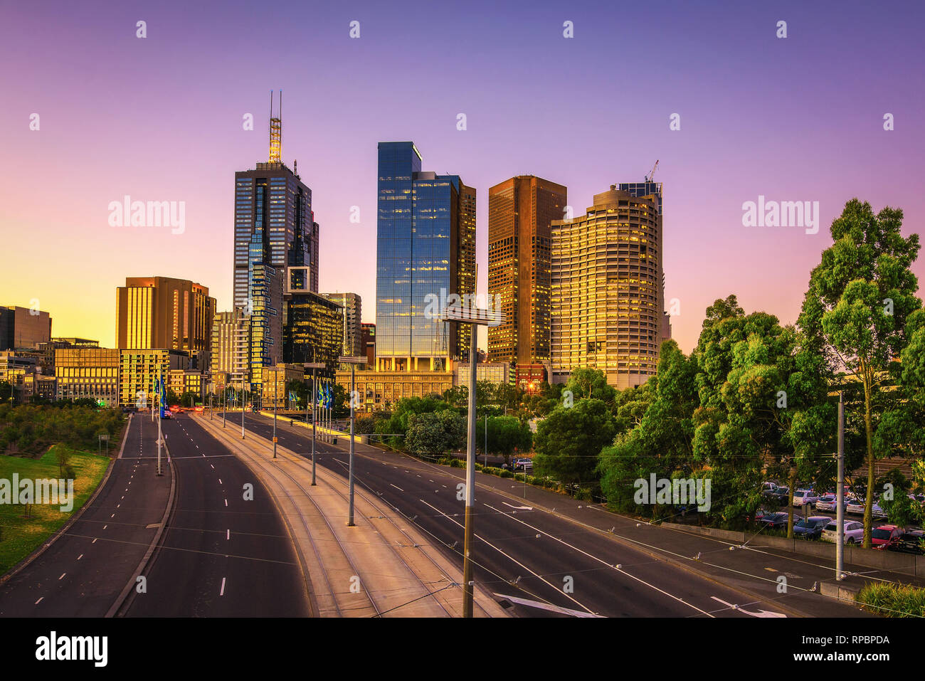 Sommer Sonnenuntergang über Melbourne Stockfoto