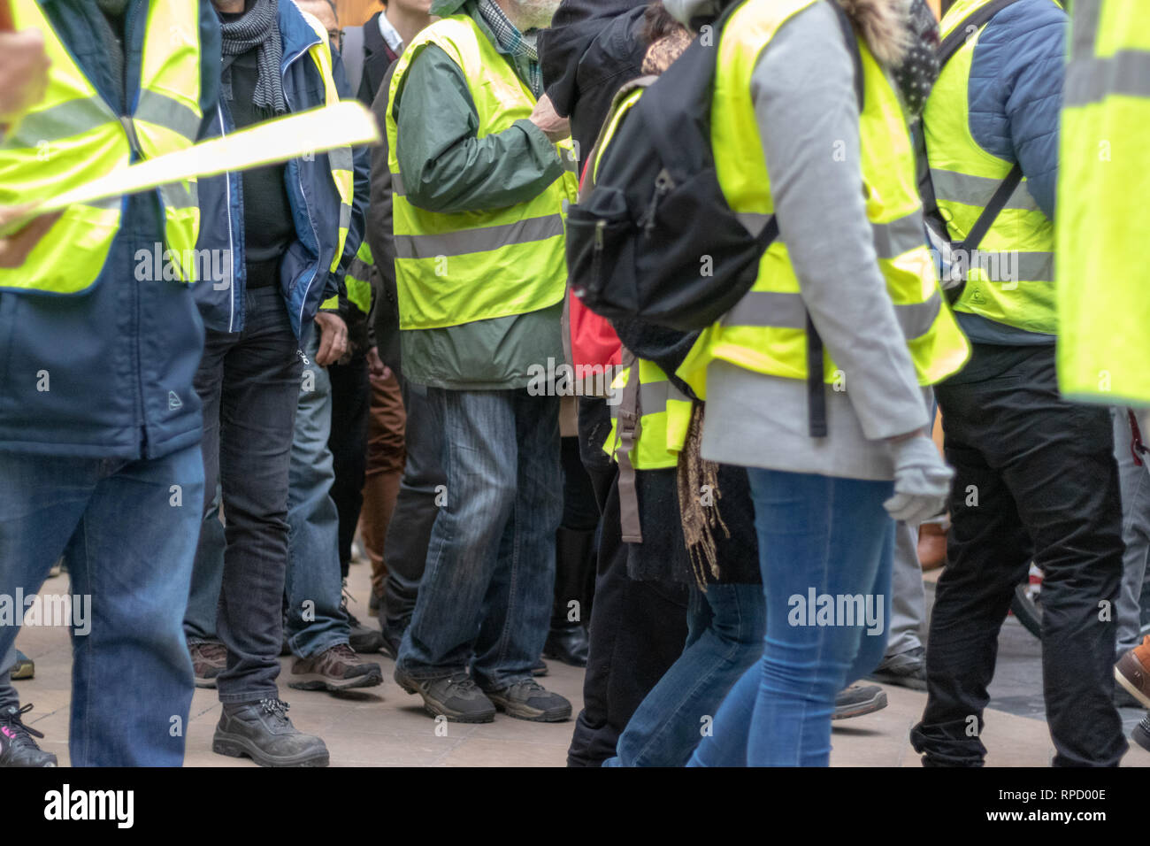 Gelbe Jacken 'Gilets Jaunes' in Frankreich Stockfoto