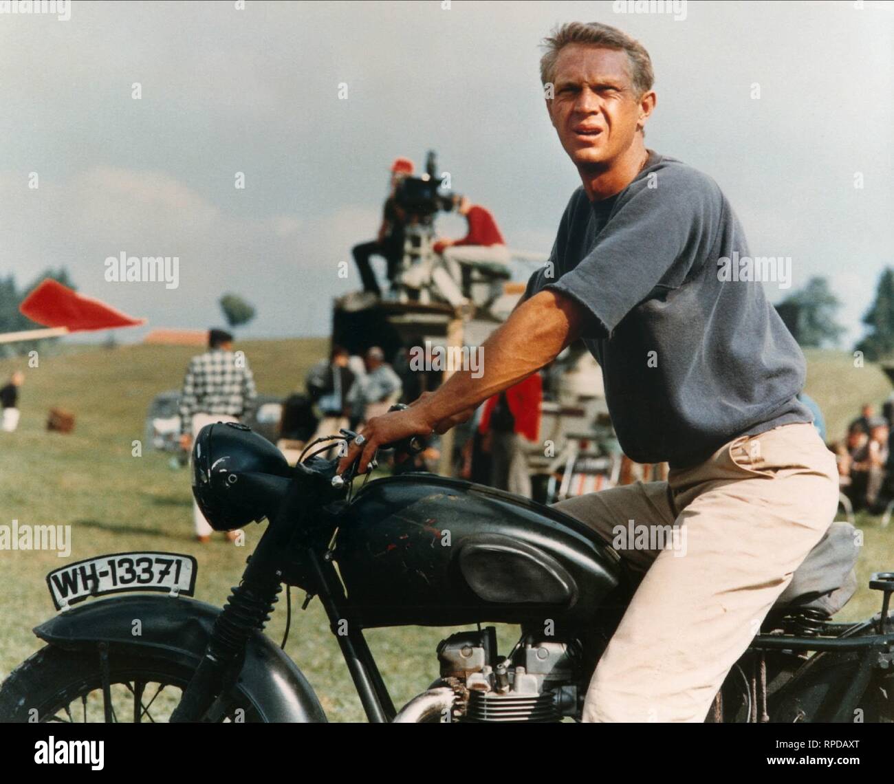 STEVE MCQUEEN THE GREAT ESCAPE 1963 Stockfotografie Alamy steve-mcqueen-the-great-escape-1963-stockfotografie-alamy