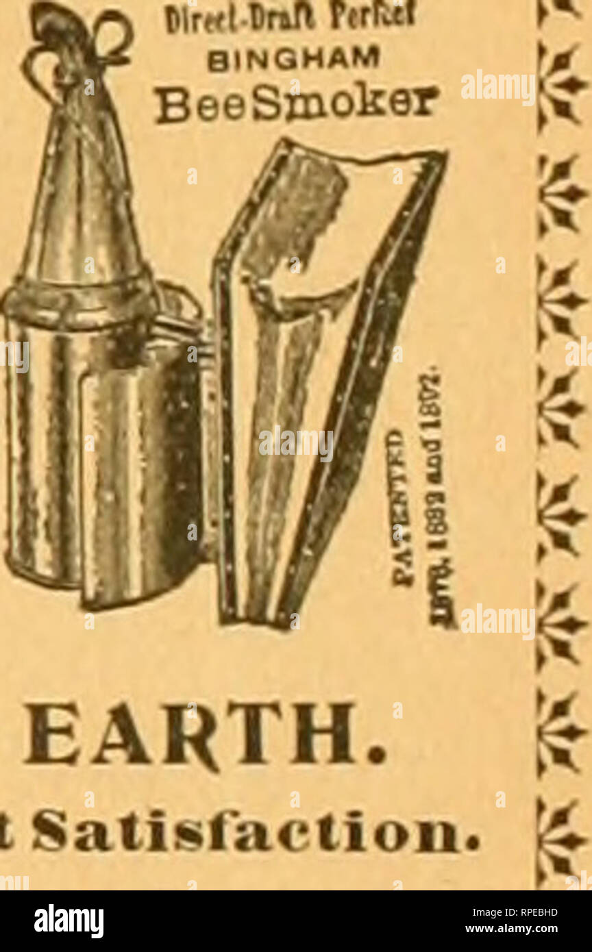 . American bee Journal. Biene Kultur; Bienen. 1896. Die AMERICAN BEE JOURNAL. 159 die Biene-business. Ich werde meine Bienen in das Holz im Frühjahr, wo ich sicherer, eine gute Strömung von Honig zu bewegen. Ich habe immer mein Vater in seinem bee Yard half. Er hat nicht viel Honig im vergangenen Jahr, weil es so trocken war, dass weißer Klee war ein Fehler, wie Buchweizen und andere fallen Pflanzen. Ich habe (54 Kolonien im Winterquartier, und sie scheinen sich gut zu tun. Honig wirkt ein Medikament auf dem Markt, hier zu sein, und geht langsam auf 10 und 12^. Cent pro Pfund. Es gibt einige Stipendiaten um Sellin. Stockfoto
