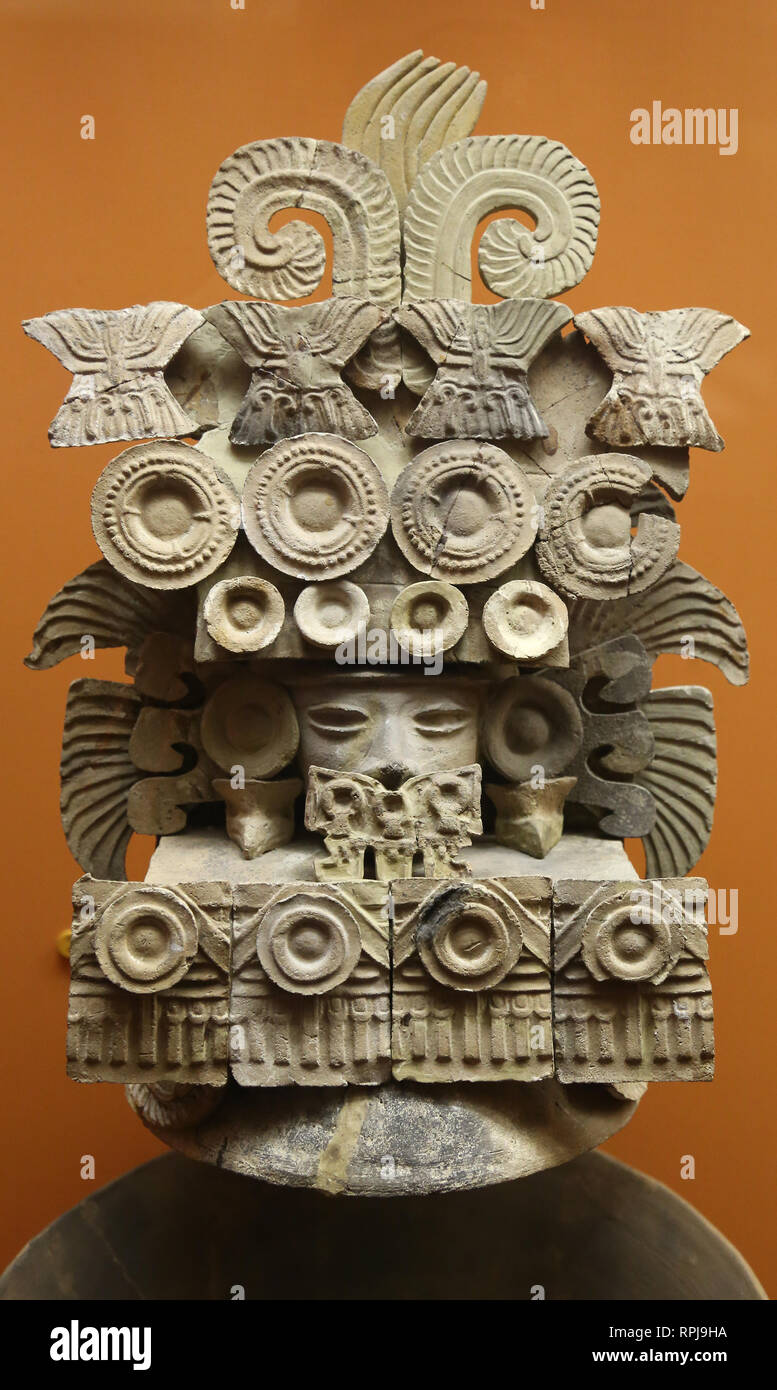 Weihrauchgefäß Deckel. Teotihuacan Kultur. Mexiko. Mitte der Klassischen Periode. Mesoamerika. ANMH, NY, USA Stockfoto