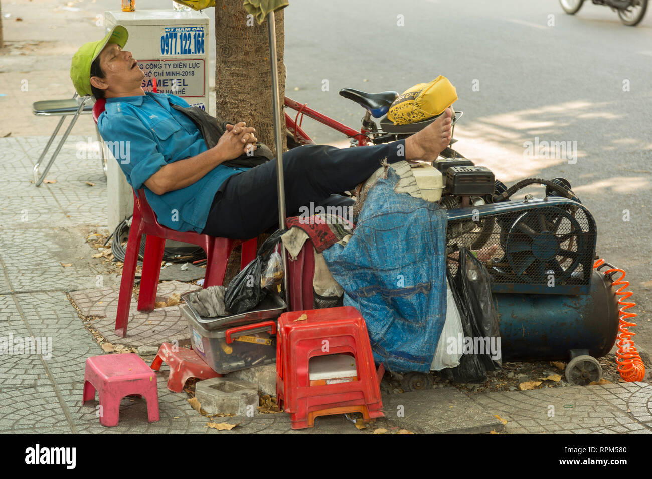 Reifen street Service in Vietnam Stockfoto