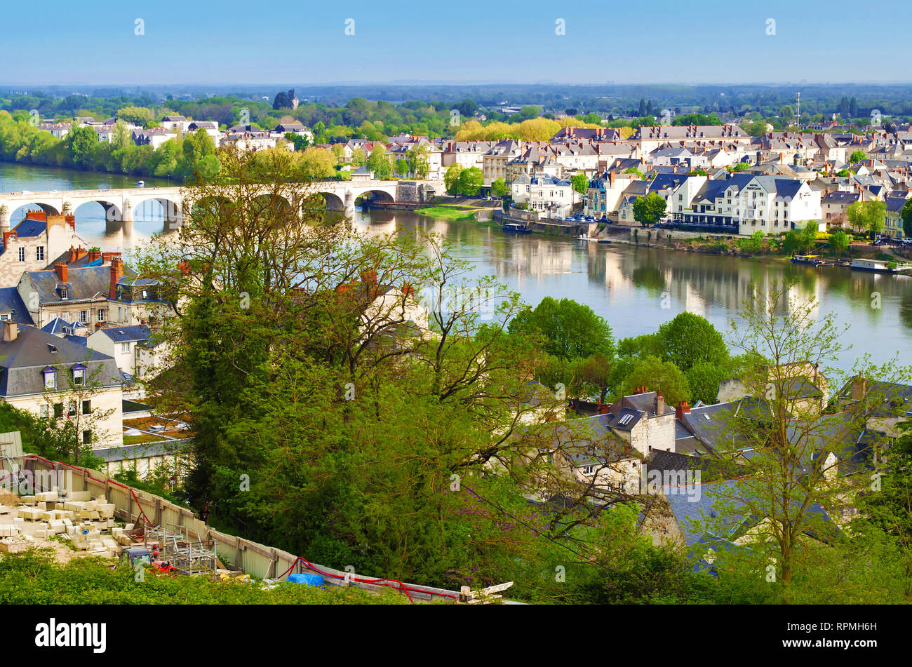 stadt in frankreich an der loire