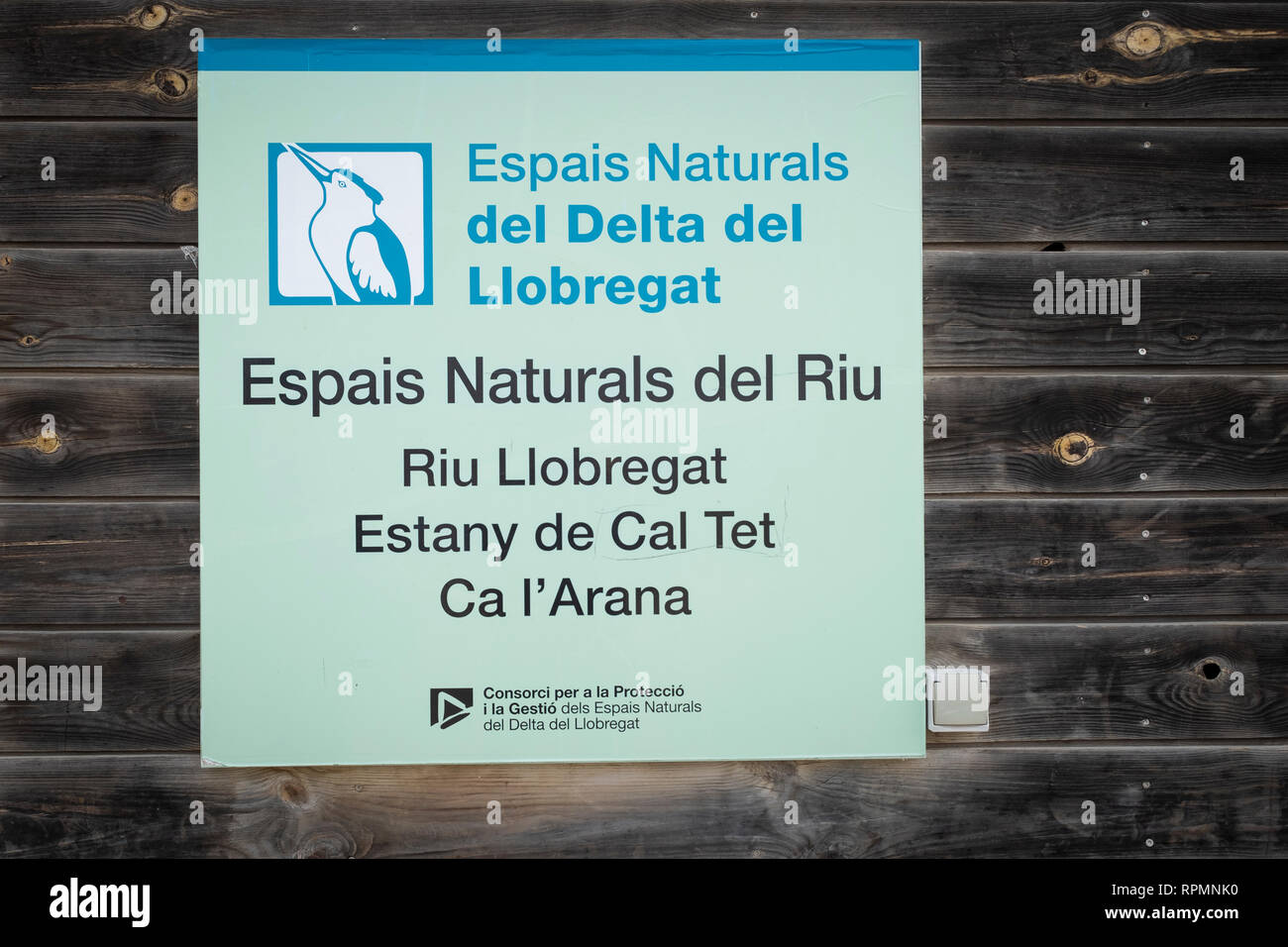 Schild am Eingang der natürlichen Bereiche des Llobregat Delta. Provinz Barcelona. Katalonien. Spanien. Stockfoto