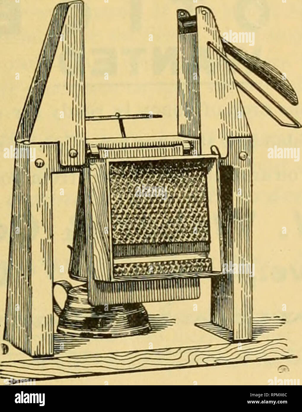 . American bee Journal. Biene Kultur; Bienen. A. G. WOODMAN CO Grand Rapids, Mich. Der WOODMAN ABSCHNITT FIXER eine kombinierte Abschnitt p • ss und Stiftung Reißverschluss aus gepresstem Stahl Konstruktion. Einer der großen Vorteile dieser Maschine hat mehr als alle anderen auf dem Markt in der oberen und unteren Starter ist, griff sie immer große Stücke der Stiftung. Sie wissen, wie schwer es ist, kleine, schmale Stücke für bot-tom Starter Set. Mit dieser Maschine ein großes Stück Fundament gesetzt und der heißen Platte wird wieder genutzt, um es weg zu durchschneiden, wobei die schmalen unteren Starter. Was ist der große Stück links i Stockfoto