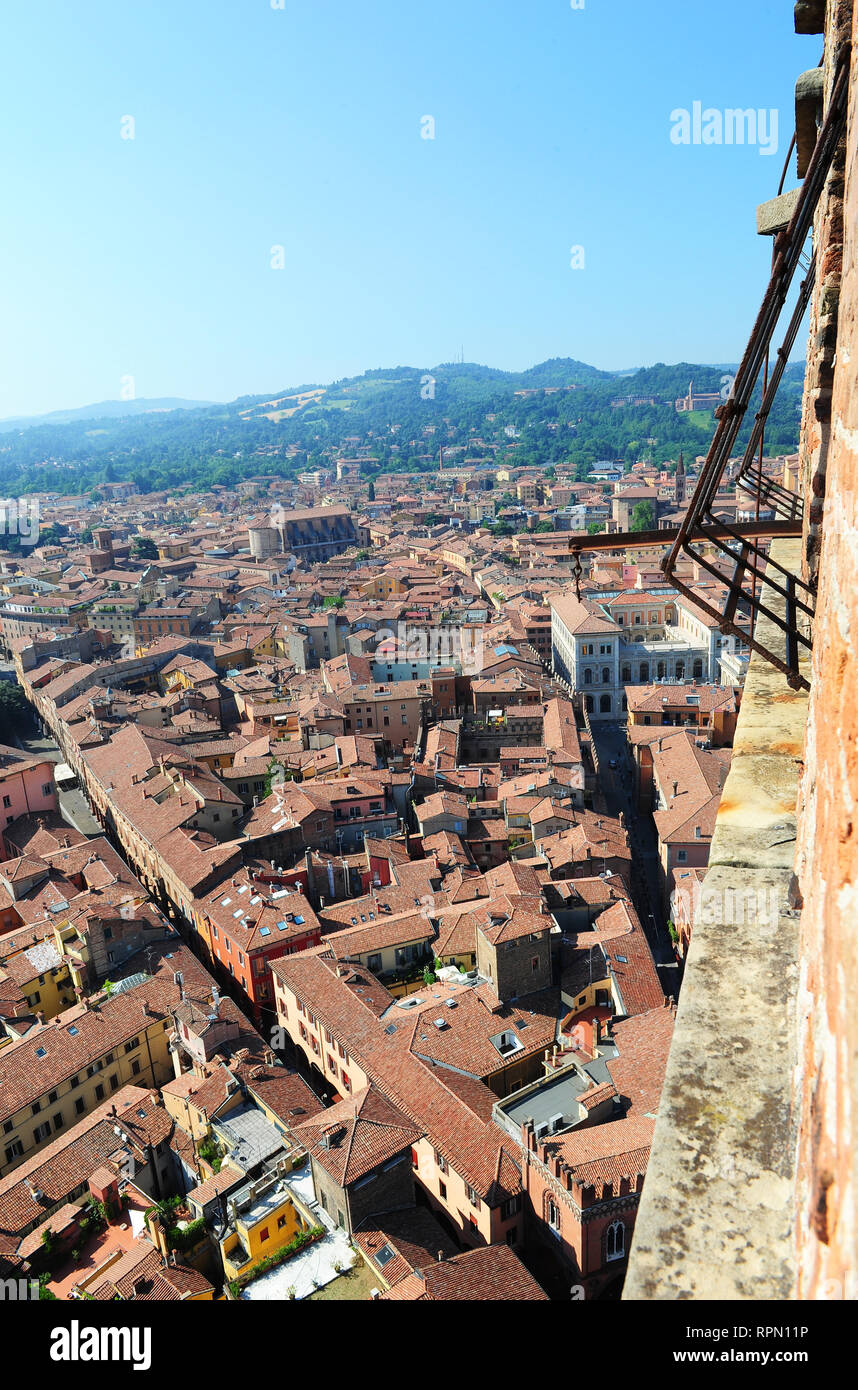 Luftaufnahme von Bologna von der Oberseite der Asinelli Turm Stockfoto