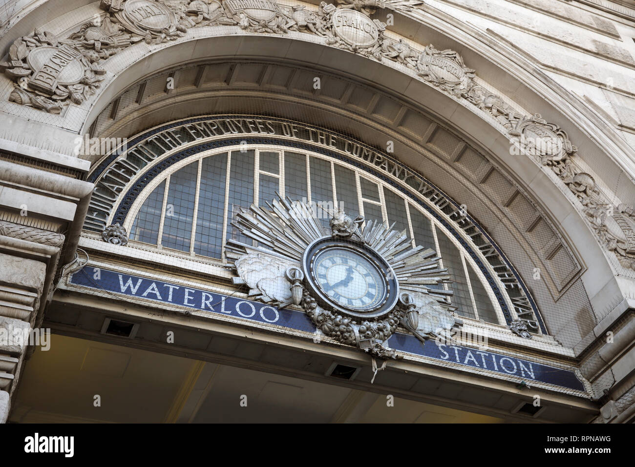 Eingang Eingang Schild nach London Waterloo Bahnhof, England. Stockfoto