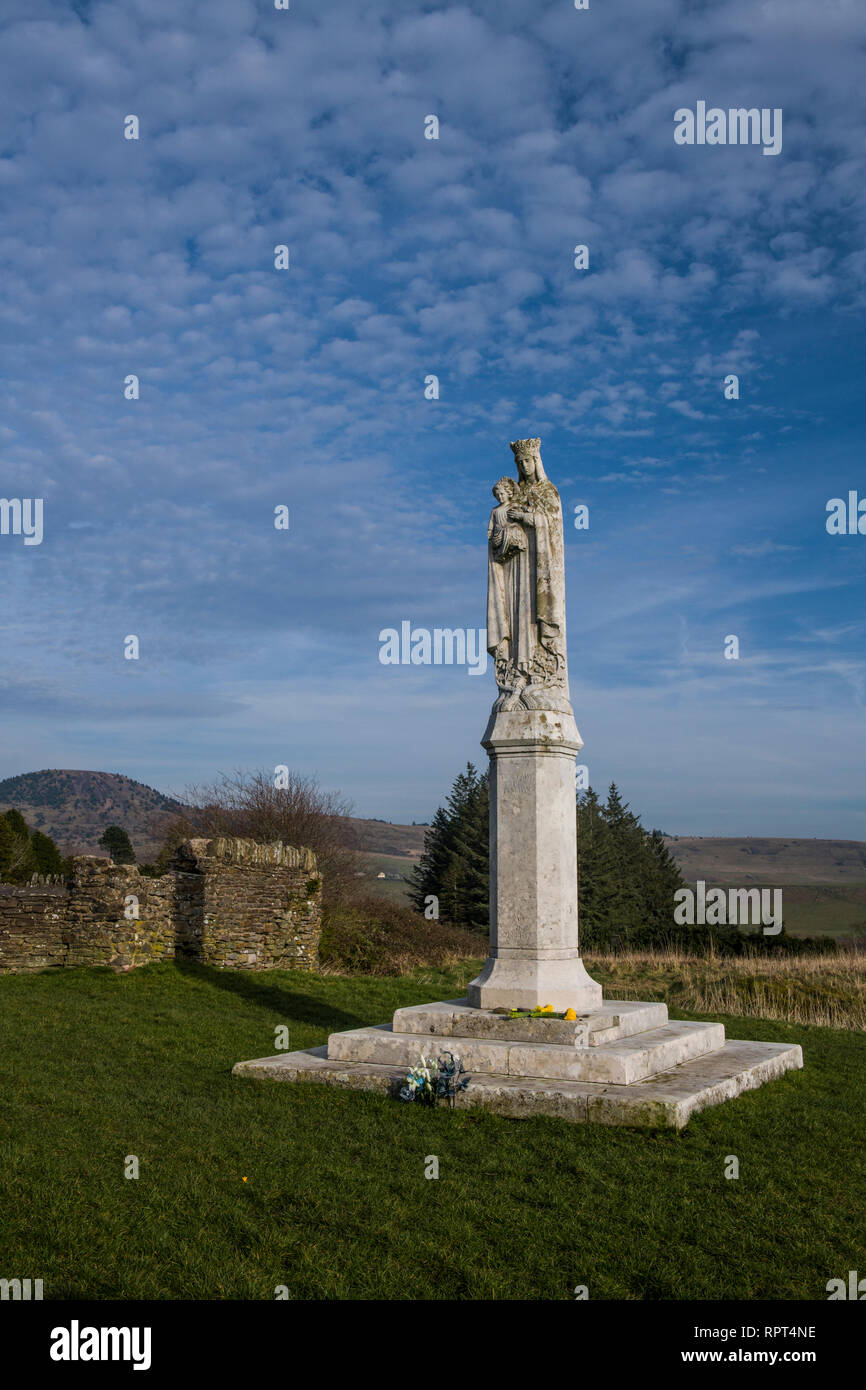 Statue Unserer Lieben Frau von Penrhys im Rhondda Valleys South Wales Stockfoto