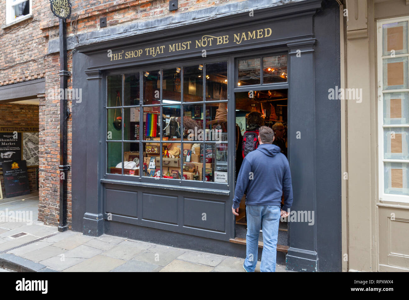 "Der Shop, der nicht genannt werden', einem unabhängigen Geschenk Shop Harry Potter Romane ab, Stadt York, UK. Stockfoto