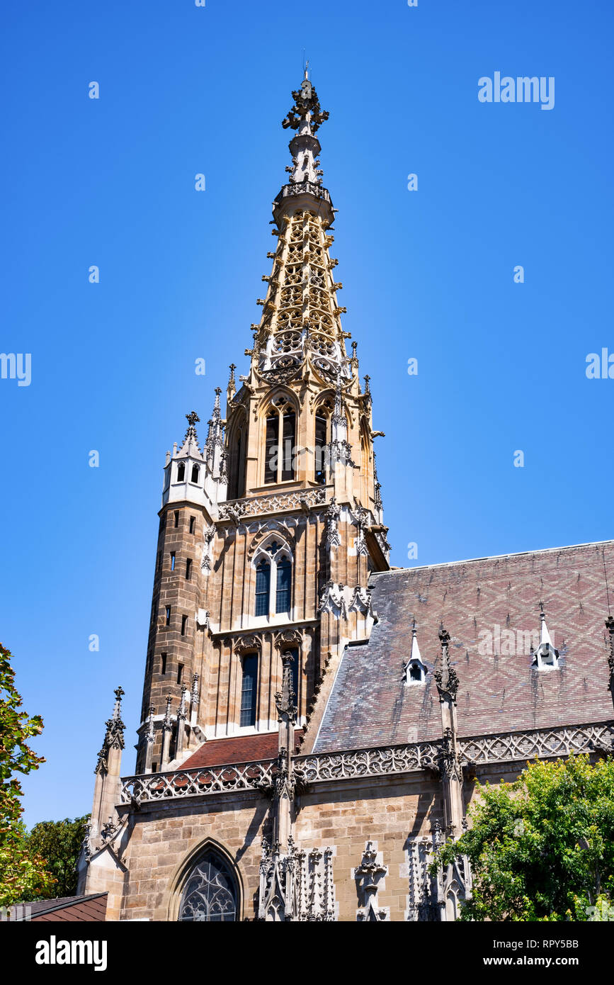 Blick auf die Kirche von Unserer Lieben Frau (Frauenkirche) in Esslingen am Neckar Stockfoto