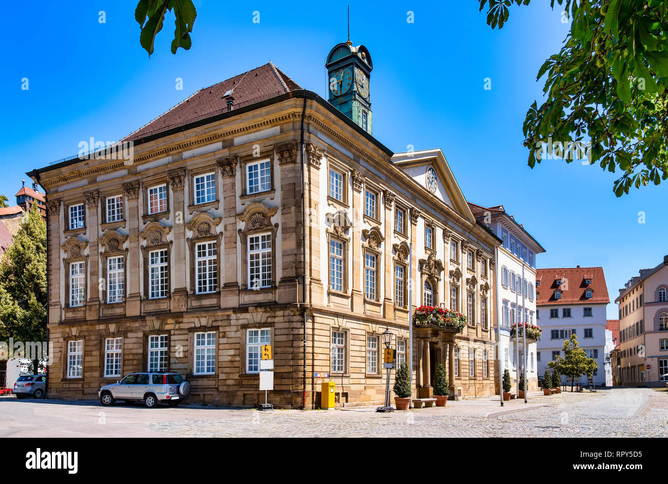 Mittelalterliche Stadt am Neckar das Neue Rathaus ist eine berühmte
