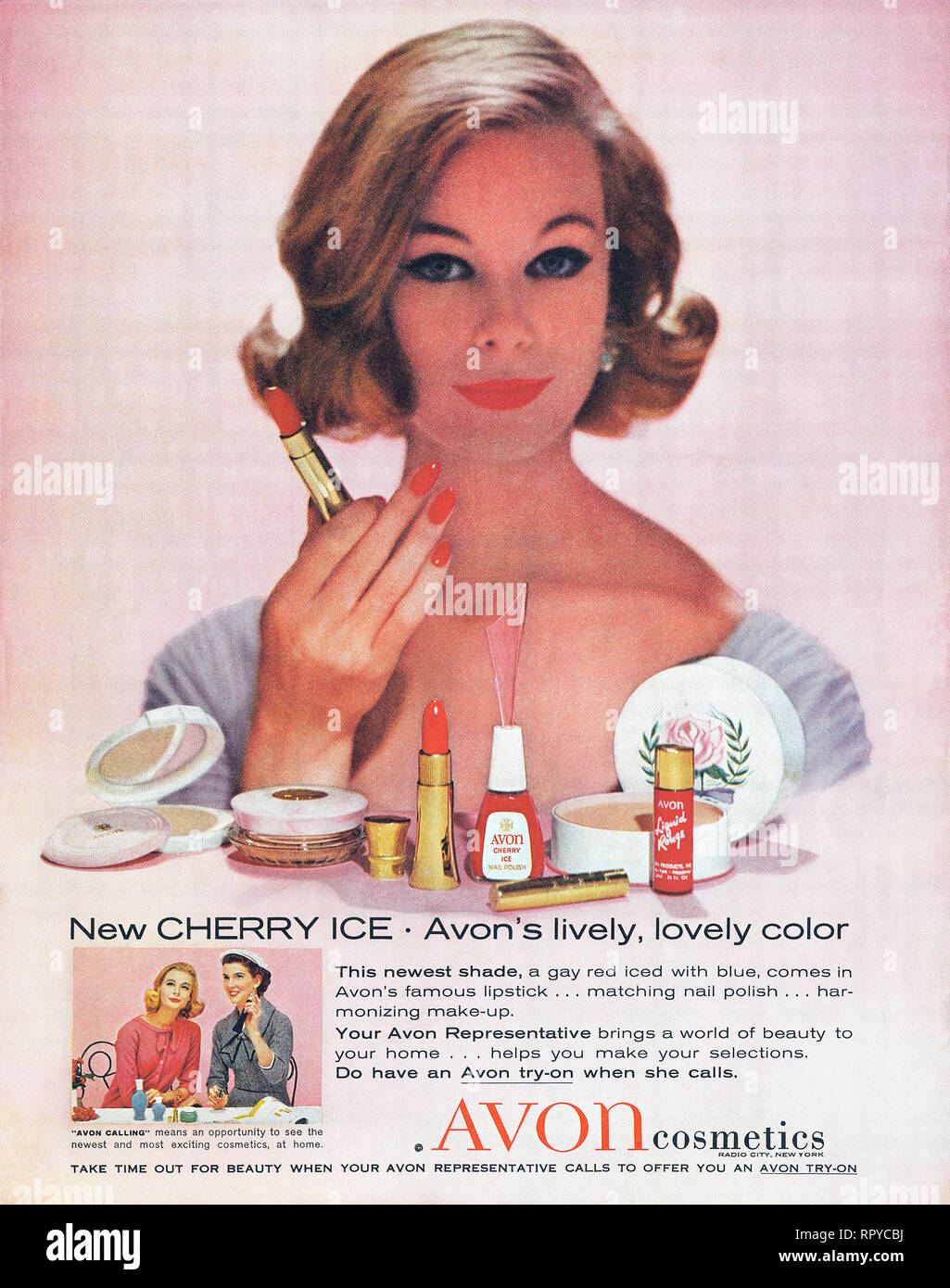1959 US-Werbung für neue Farbe AVON Cosmetics, Kirsch Eis. Stockfoto
