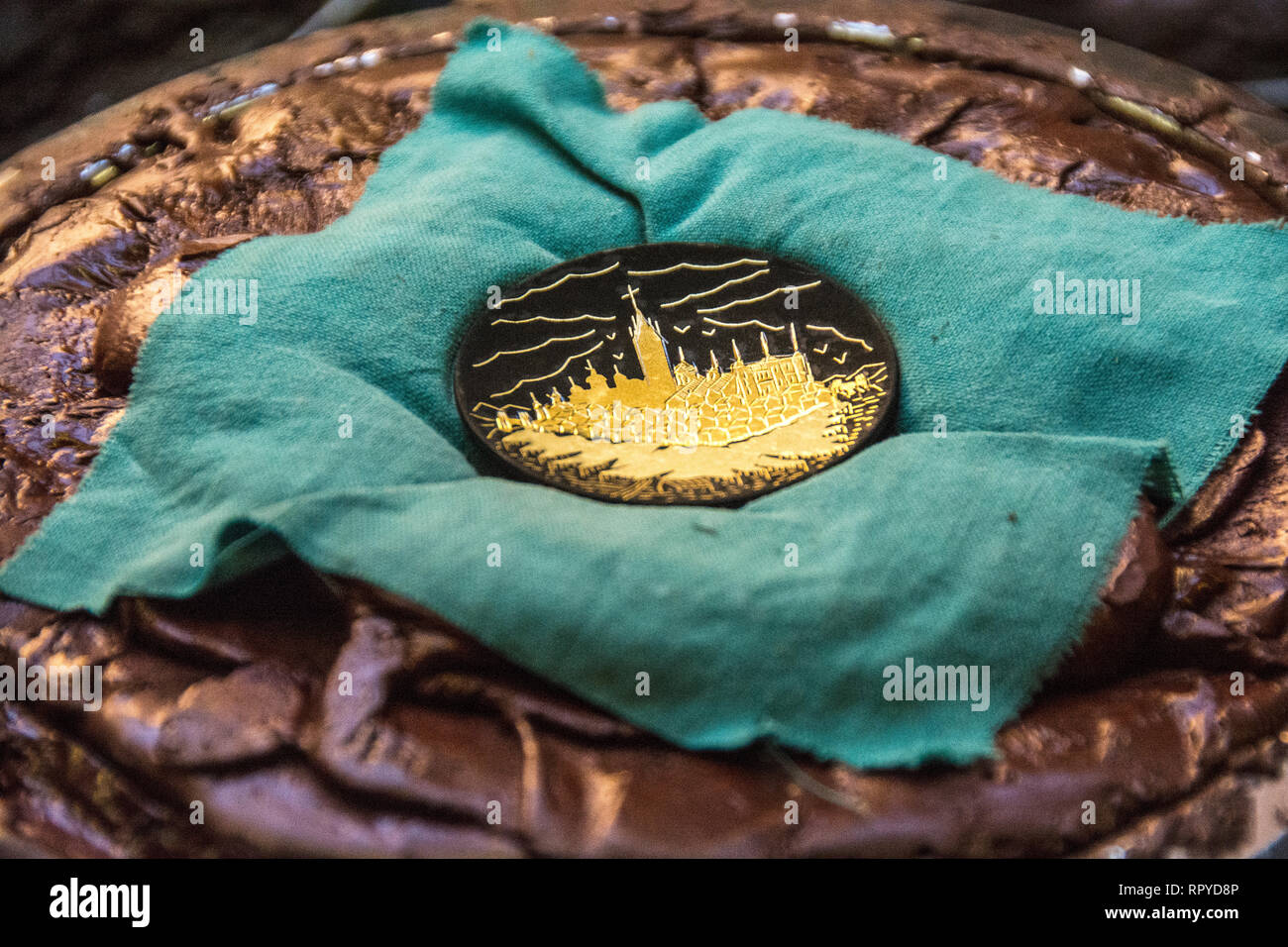 Ein Kunstwerk in einem der Granada artesischen Sektoren in der Stadt erstellt. Die Stücke sind klein und sehr detailliert. Künstler arbeiten an Ihnen mit speziellen Linse. Stockfoto