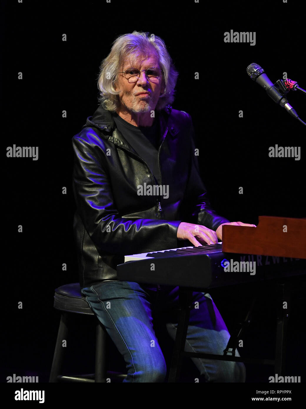 Fort Lauderdale, FL, USA. 22 Feb, 2019. Rod Argent der Zombies durchführen an der Broward Center am 22. Februar 2019 in Fort Lauderdale, Florida. Quelle: MPI04/Medien Punch/Alamy leben Nachrichten Stockfoto