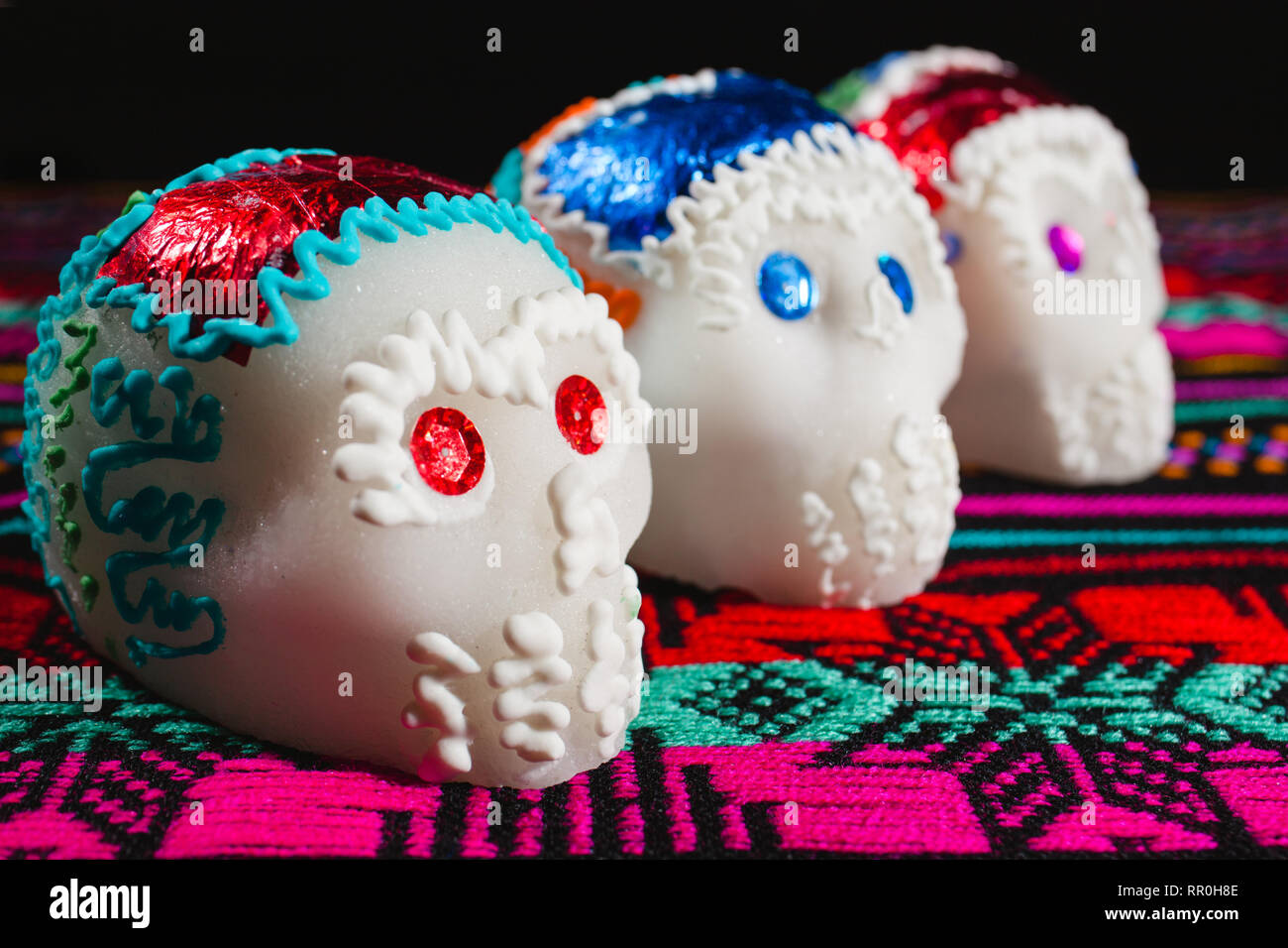 Sugar skulls für "Dia de los Muertos" Feier in Mexiko benutzt Stockfoto