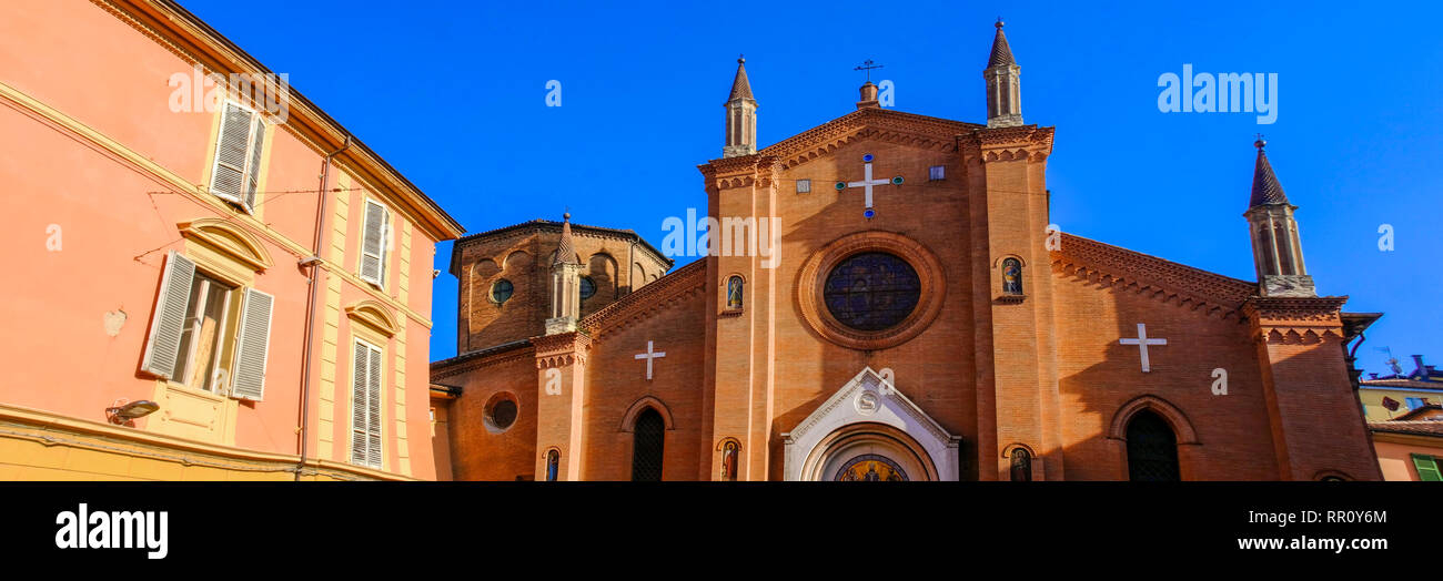 San Martino Kirche horizontale in Bologna - Emilia Romagna - Italien Stockfoto