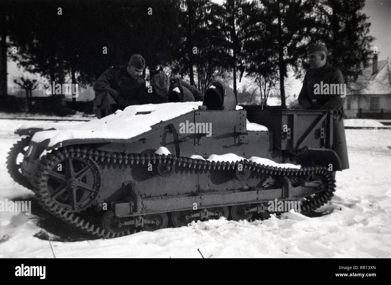 Wehrmacht Heer Transportpanzer und Artillerieschlepper Beutefahrzeug (Frankreich) Renault UE Chenillette Stockfoto