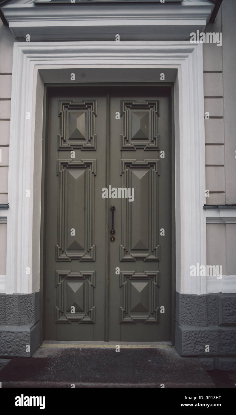 Altmodische Turen Im Klassischen Stil Auf Alten Fassade