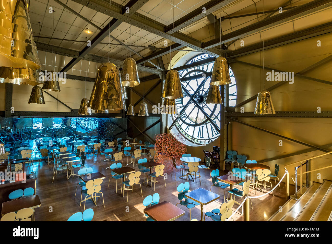 Das Café Campana innerhalb des Musée d'Orsay Kunst Museum, einem schönen traumhaften aquatische Ambiente gestaltet von den Brüdern Campana, Paris, Frankreich Stockfoto
