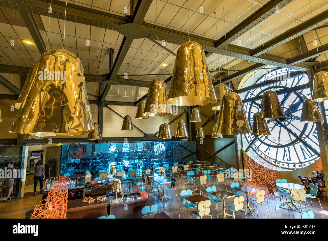Das Café Campana innerhalb des Musée d'Orsay Kunst Museum, einem schönen traumhaften aquatische Ambiente gestaltet von den Brüdern Campana, Paris, Frankreich Stockfoto