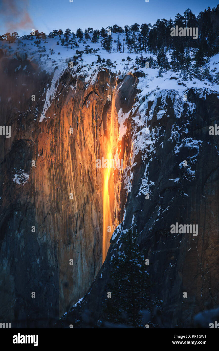 Yosemite Firefall bei Sonnenuntergang, Yosemite National Park, CA Stockfoto