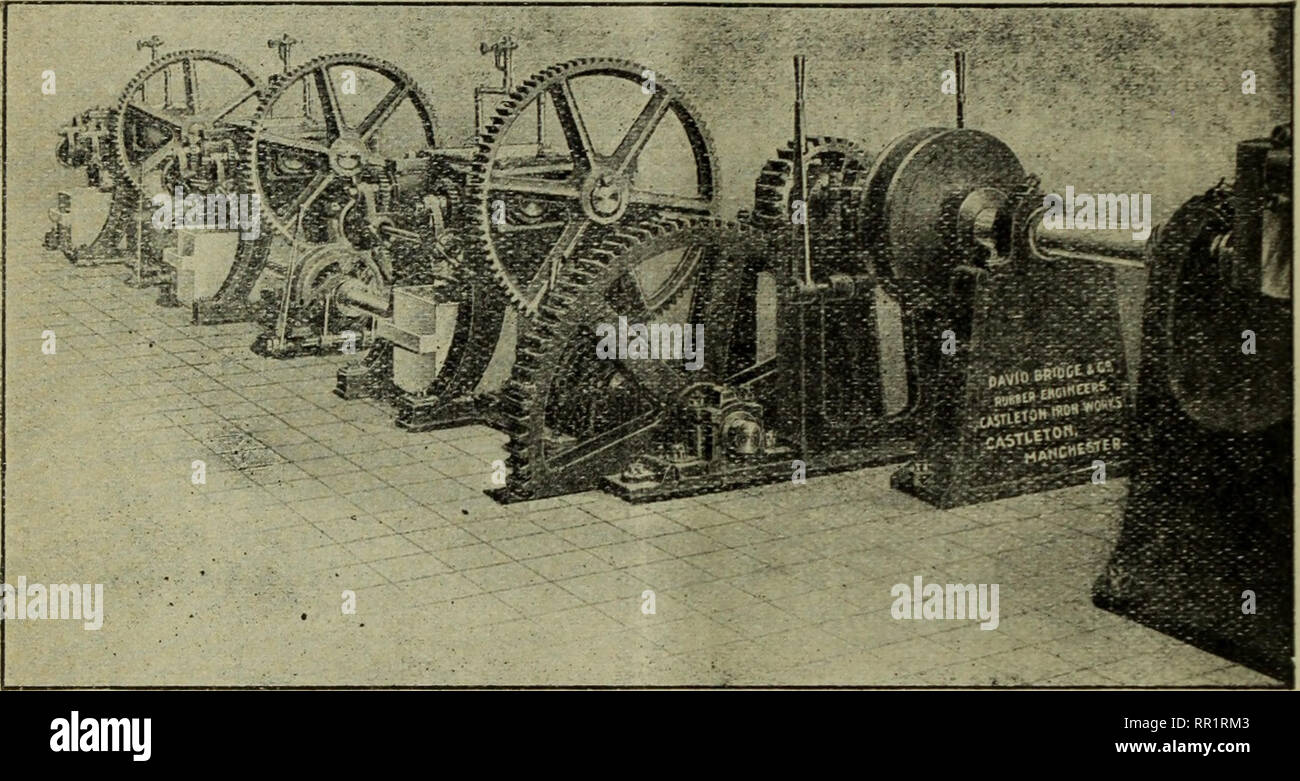 . Landwirtschaftliche Bulletin der Meerenge und föderierten Malaiischen Staaten. Neue Serie. Landwirtschaft Die Landwirtschaft. Die Landwirtschaftlichen Bulletin. Die Brücke Gummi Maschinen.. Wir unsere Maschinen die lokalen Anforderungen gerecht zu werden, garantieren wir erstklassige Verarbeitung und Material. Batterie unserer verbesserten Direct-Driven Waschen, Crepeing&amp; Folien Maschinen, durch unsere Rutschkupplung angetrieben, wodurch alle Jar und Rauschen auf ein Minimum. XKe Diesel Öl £^ igite ist die wirtschaftlichste Motor auf dem Markt, und es ist in hoher Gunst durch jene, die es benutzen. Sie für Ihre Meinung bitten. --------.-Da Costa's Patent Rubb Stockfoto