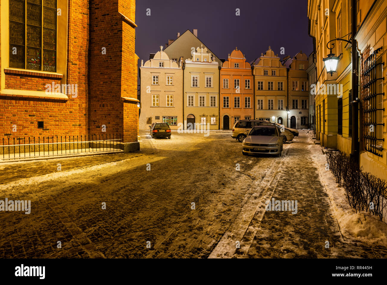 Kanonia Straße und Platz im winter nacht in der Alten Stadt, Stadt Warschau in Polen Stockfoto