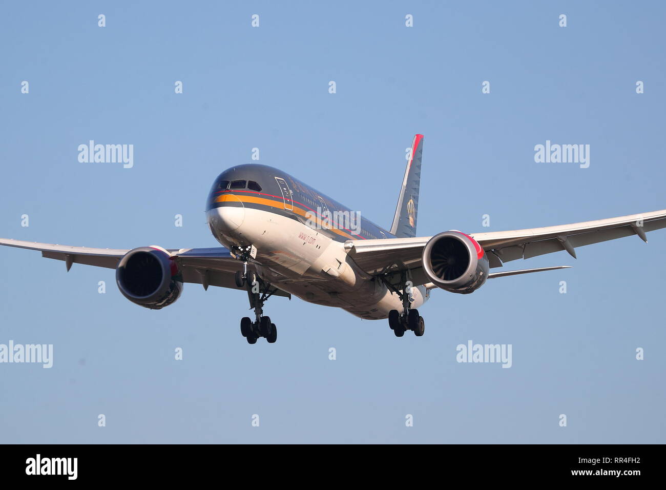 Royal Jordanian Boeing 787-8 JY-BAB Landung in London Heathrow Flughafen, Großbritannien Stockfoto