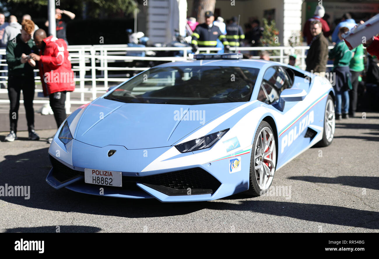 Lamborghini Police Stockfotos und -bilder Kaufen - Alamy