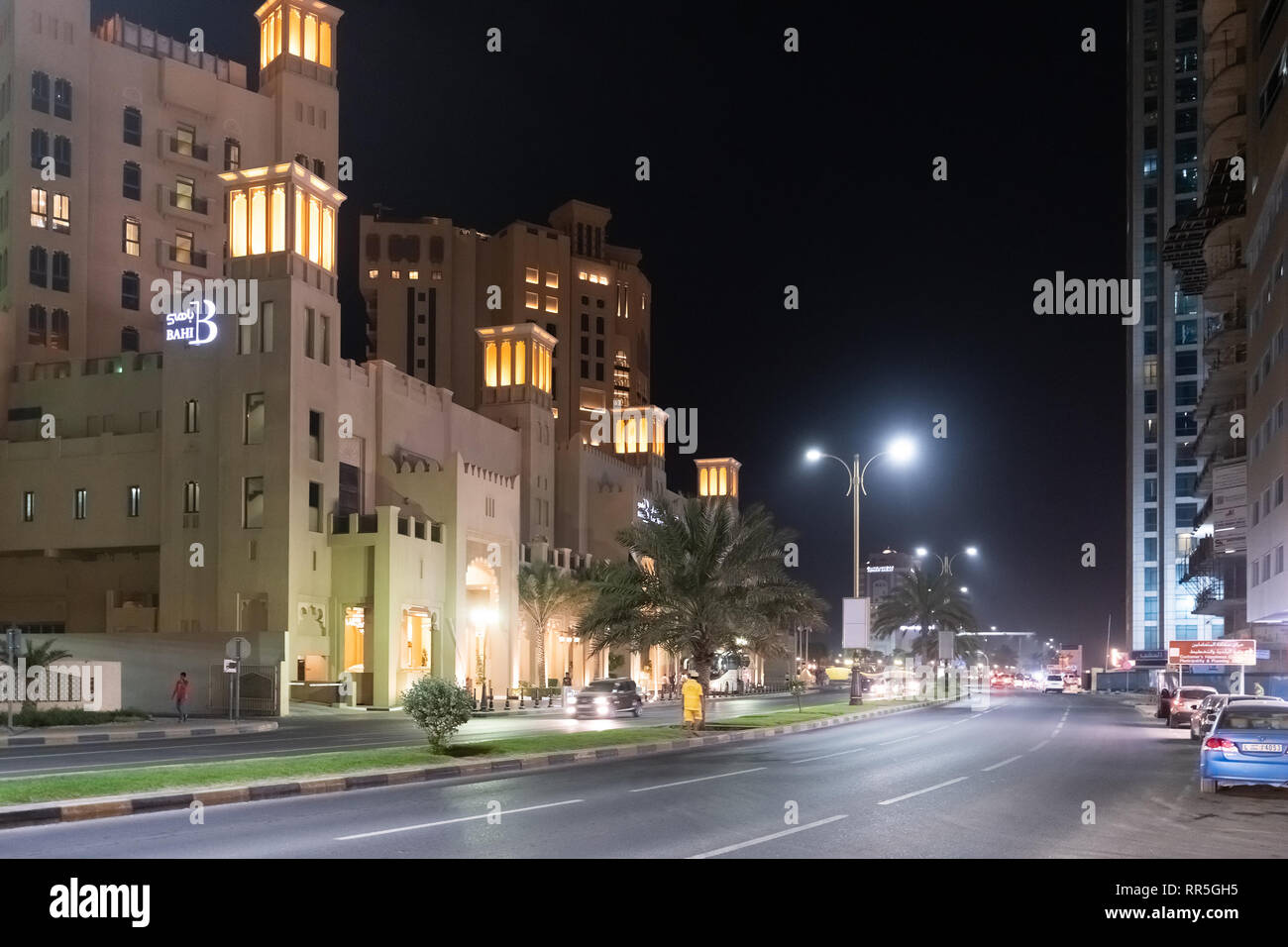 Ajman, VAE - April 6. 2018. Straße Sheikh Humaida Bin Rashid al-Nuaimi Stockfoto