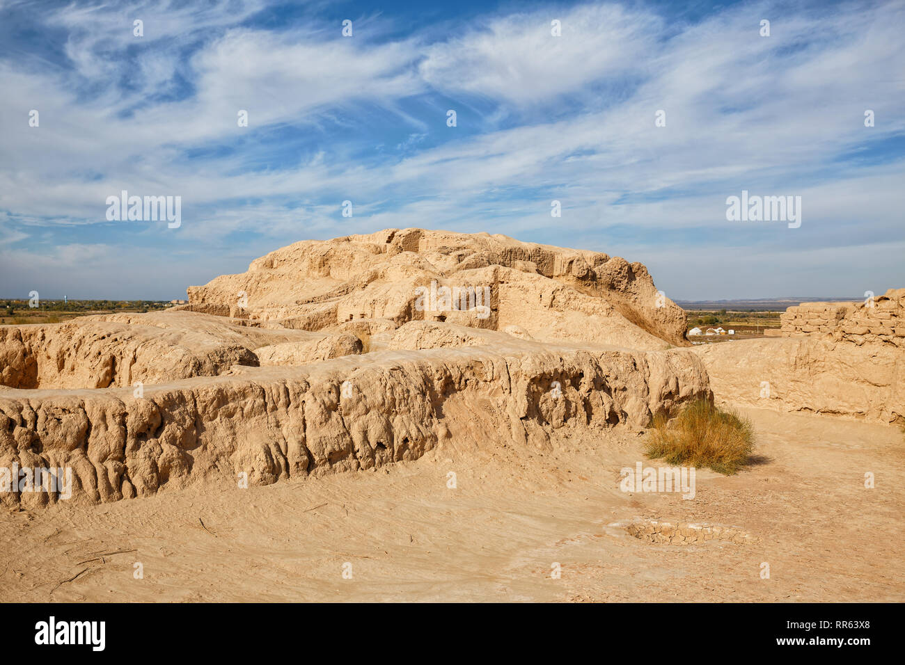Die Ruinen der Festung in Toprak-Kala Kyzylkum Wüste, Karakalpakstan, Usbekistan, in Zentralasien Stockfoto