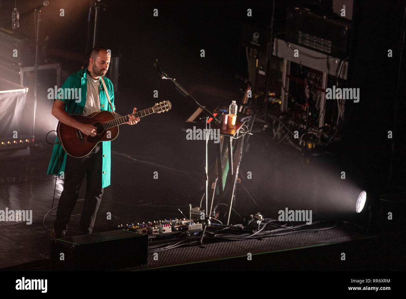 Madison, Wisconsin, USA. 23 Feb, 2019. ERIC CANNATA von Jungen die riesigen während der Spiegel Master Tour am Sylvee in Madison, Wisconsin Credit: Daniel DeSlover/ZUMA Draht/Alamy leben Nachrichten Stockfoto