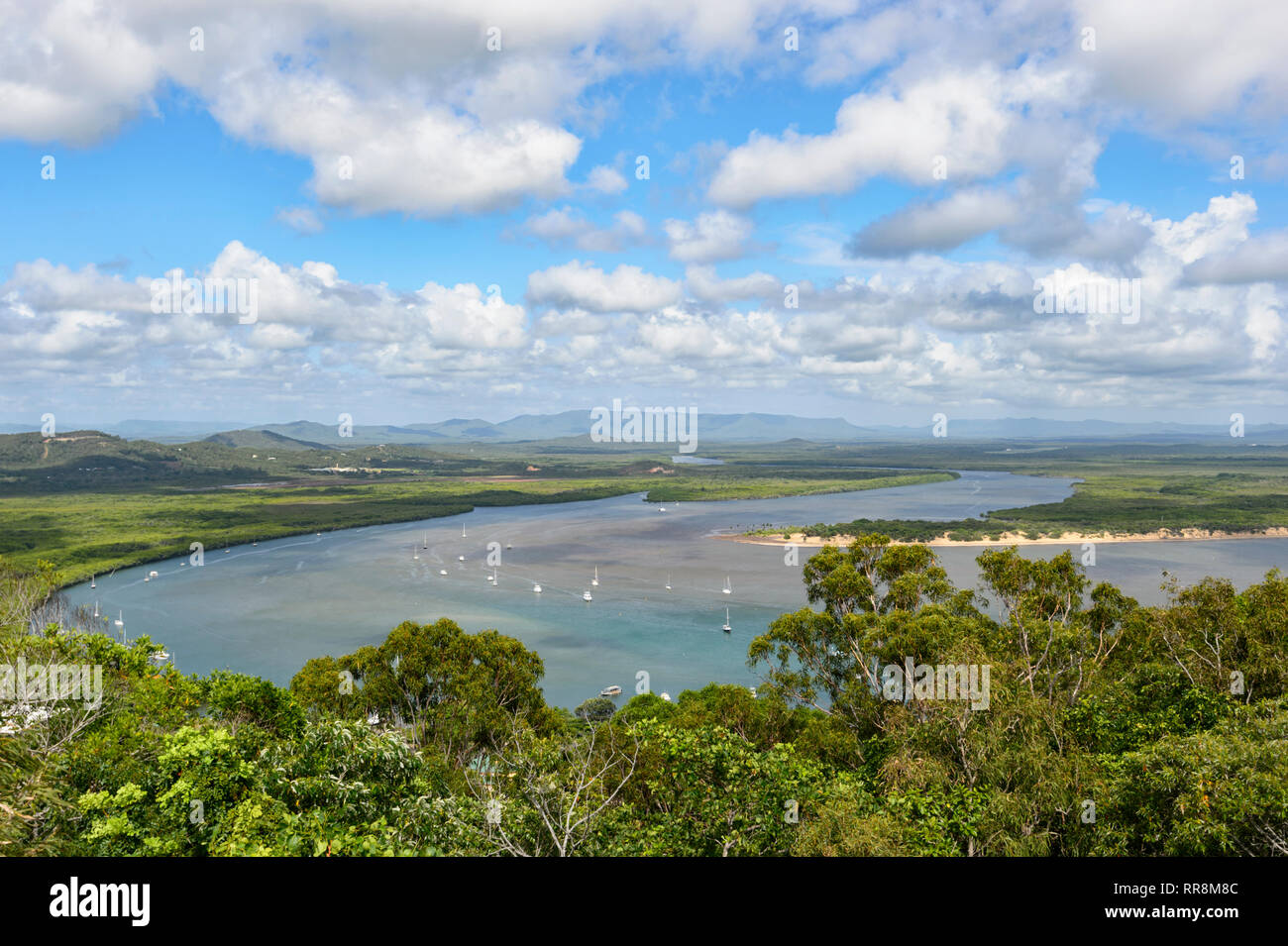 Blick auf den Endeavour River von Grassy Hill Lookout, Cooktown, Far North Queensland, Queensland, FNQ gesehen, Australien Stockfoto