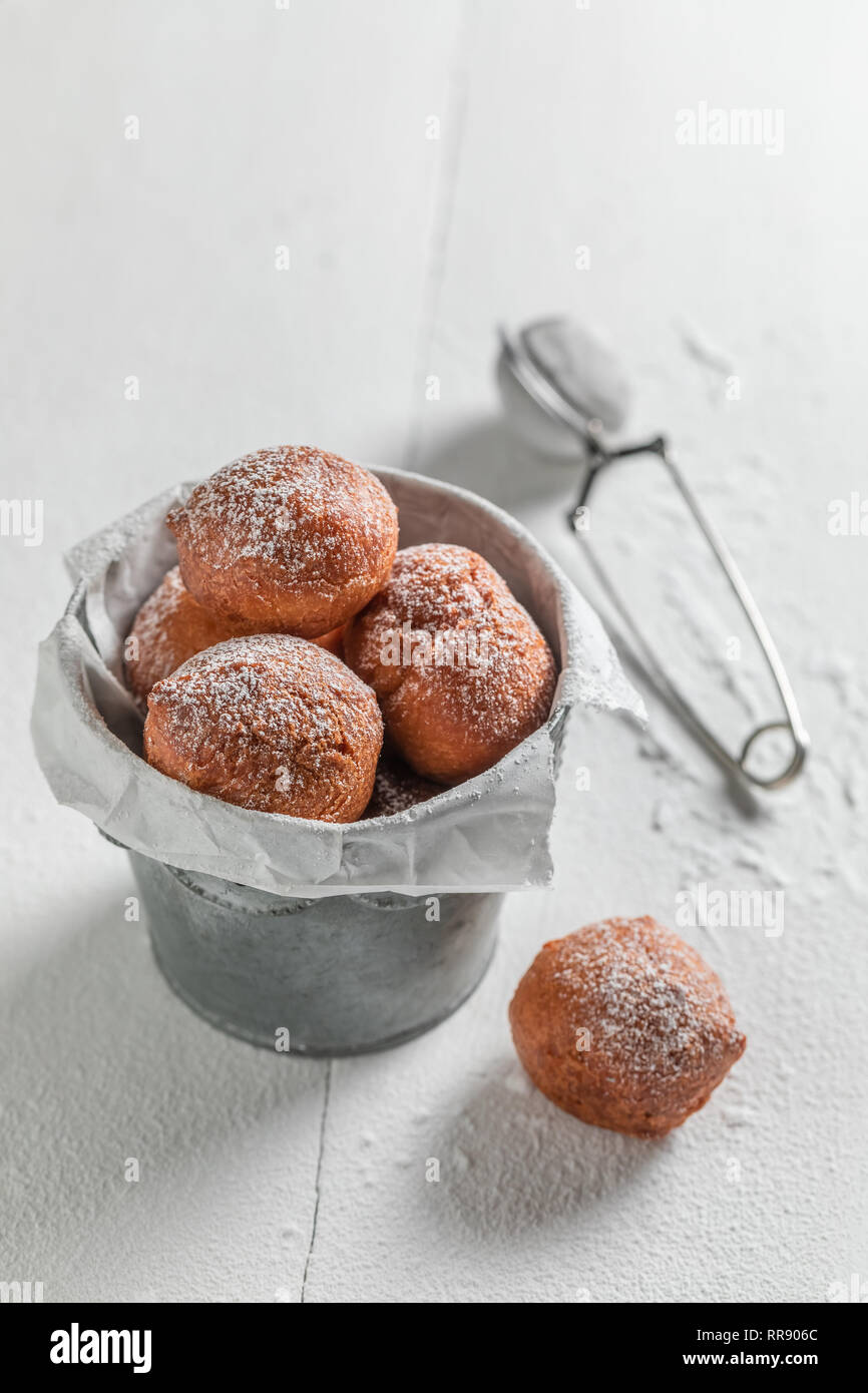 Süße Mini Donuts heiß und frisch gebackene Stockfoto