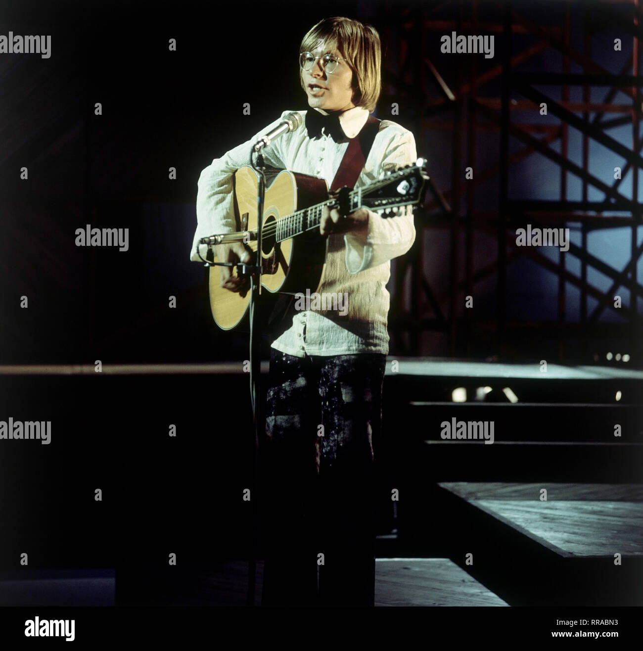 JOHN DENVER/John Denver, Country Sänger, 80 er/Überschrift: JOHN DENVER Stockfoto