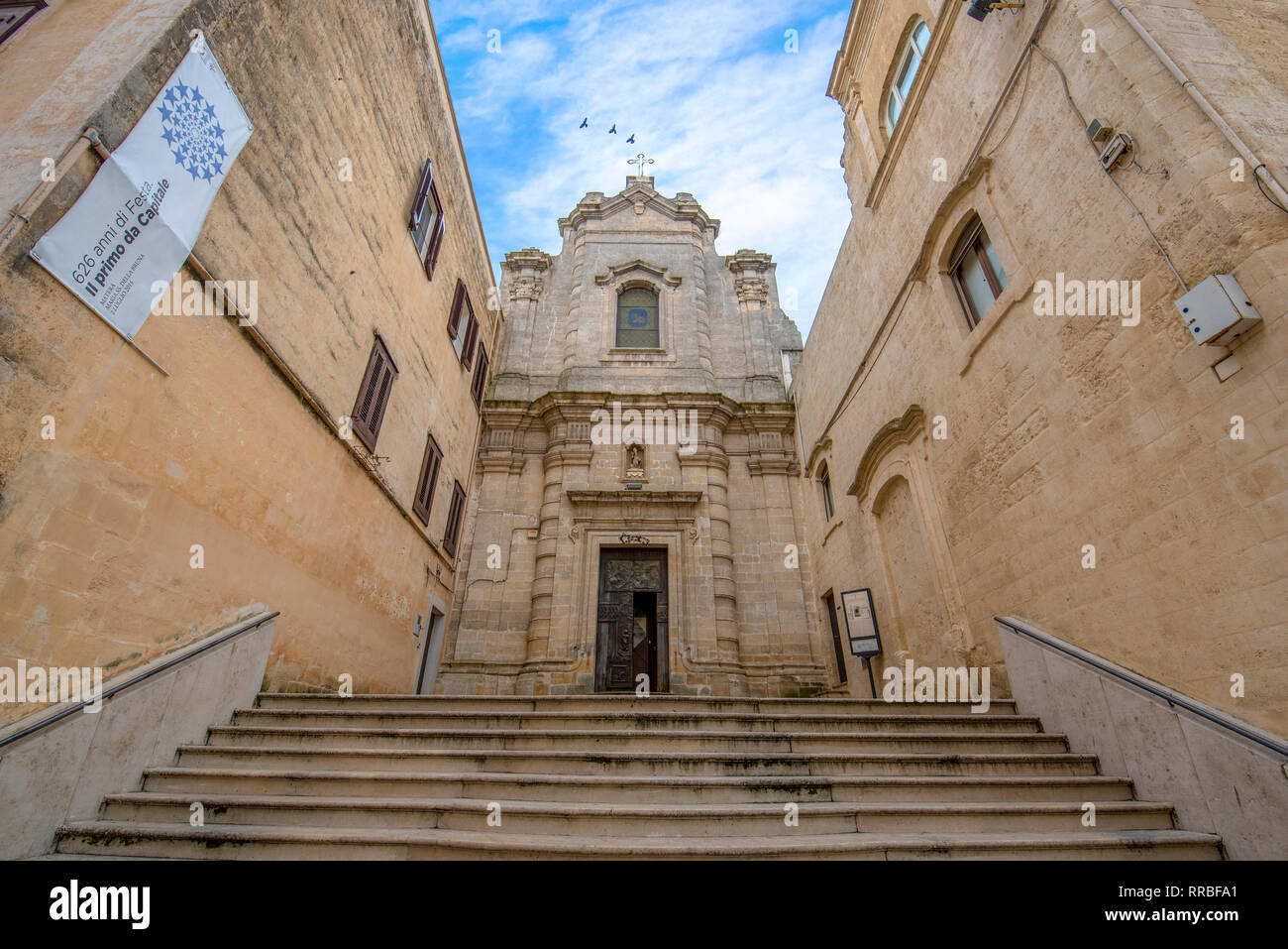 Die Kirche von Santa Lucia in der Altstadt von Matera in der Region Basilicata, Apulien, Italien. Unesco Weltkulturerbe, Hauptstadt der europäischen Kultur Stockfoto